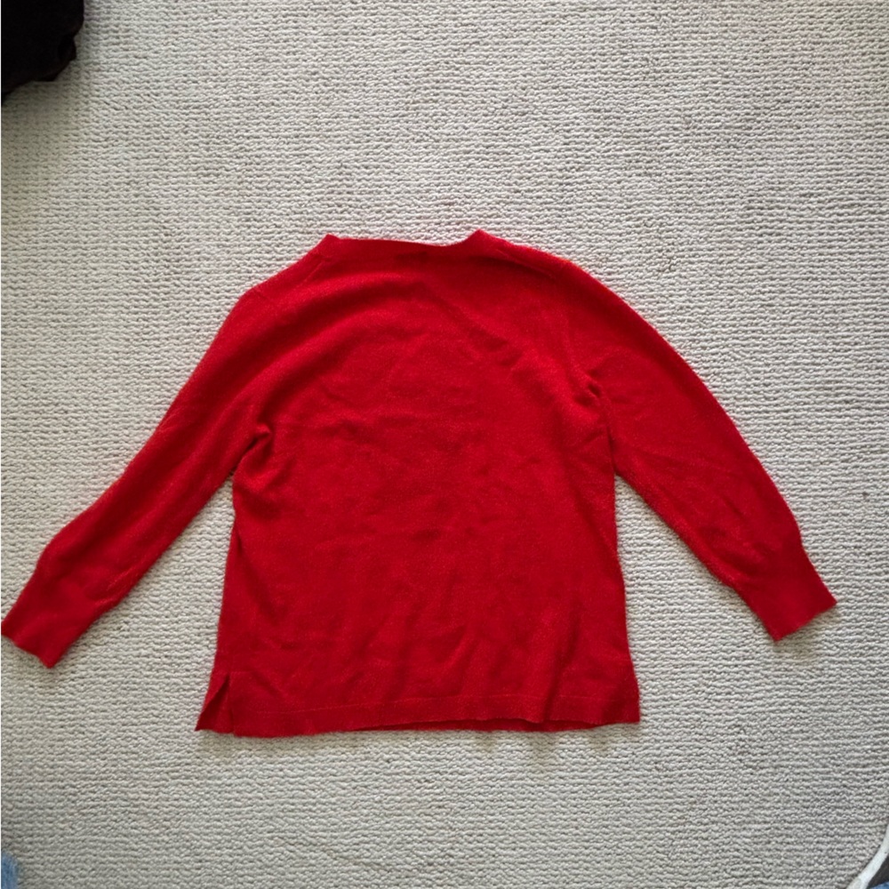 everyday cashmere crewneck - Picture 8 of 9